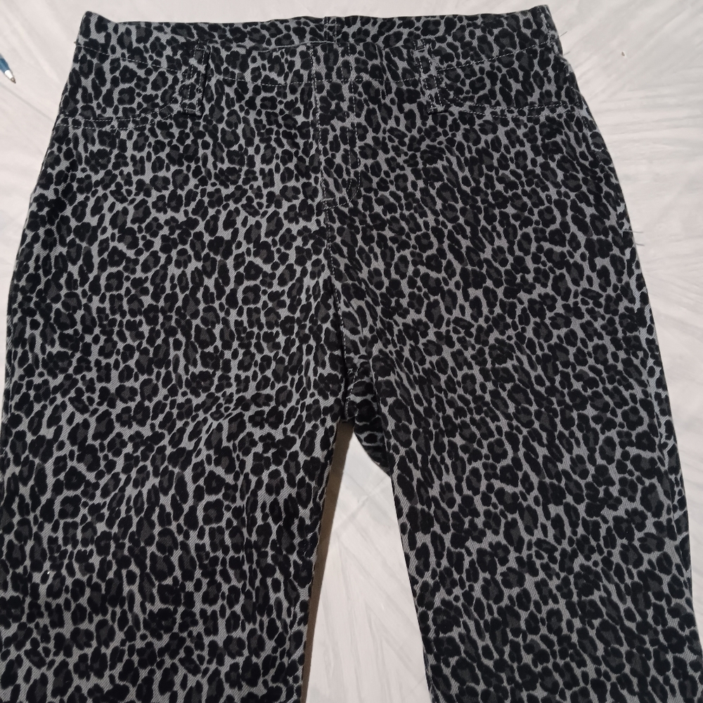 Women's Leopard Pants